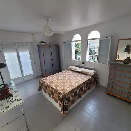 Atico Duplex Africa אלמריה
